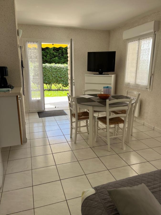 Hotel Residence Les Flots Сен-Пале-сюр-Мер Екстериор снимка