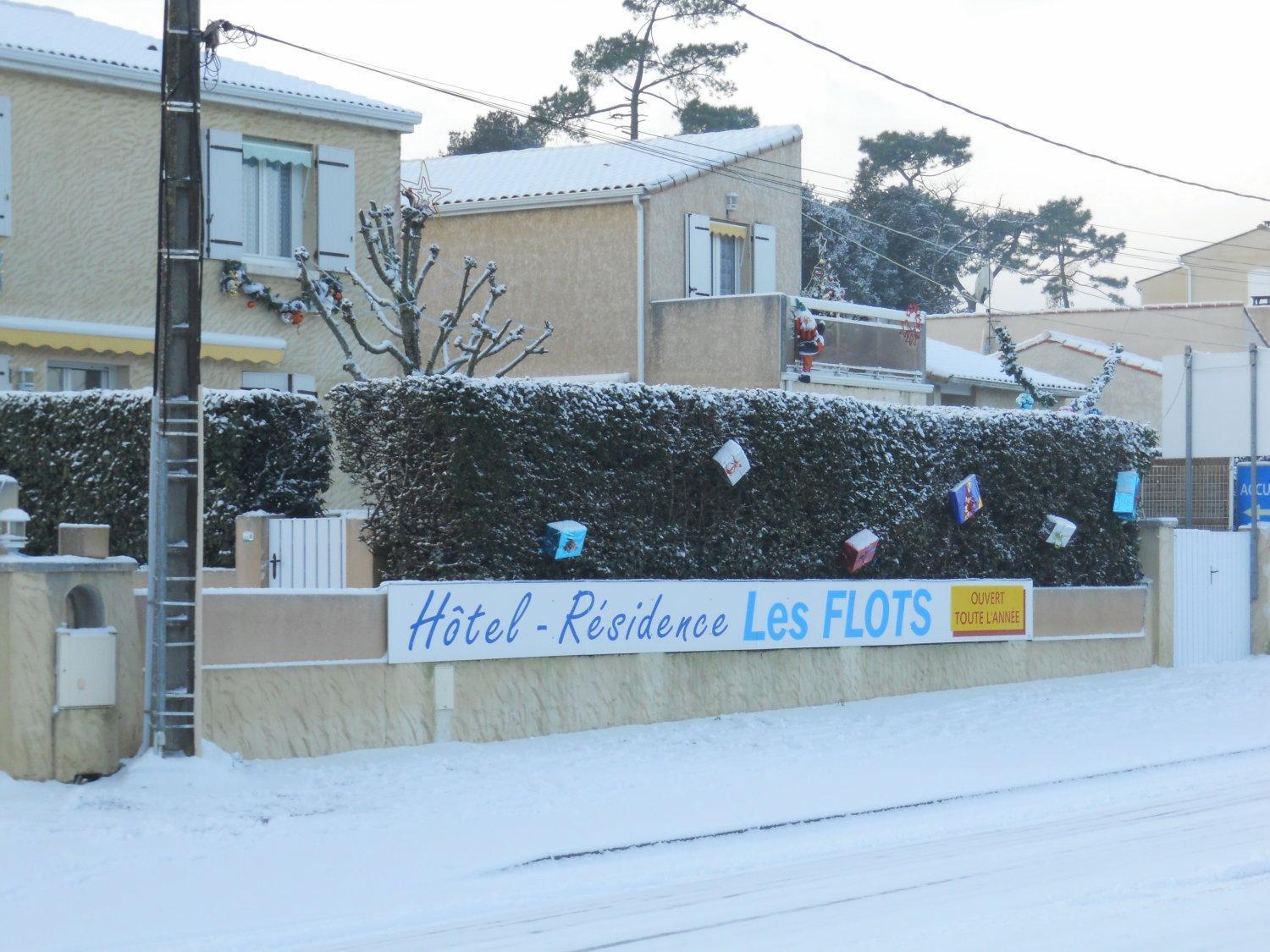 Hotel Residence Les Flots Сен-Пале-сюр-Мер Екстериор снимка
