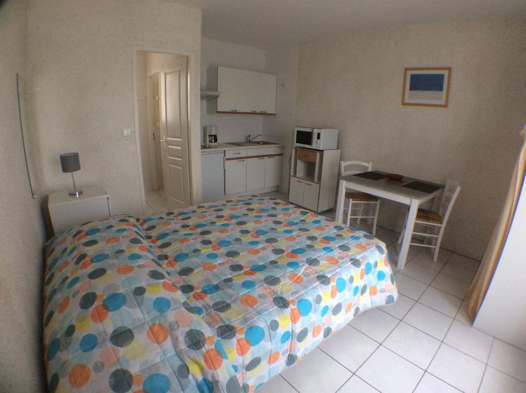 Hotel Residence Les Flots Сен-Пале-сюр-Мер Екстериор снимка